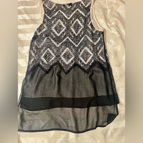 EUC Do&Be Sheer Geo Pattern Tank Top, SZ XS - Picture 3 of 5